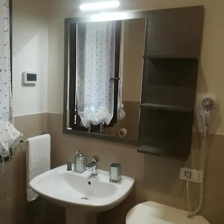 La Libellula Oda ve Kahvaltı Villorba