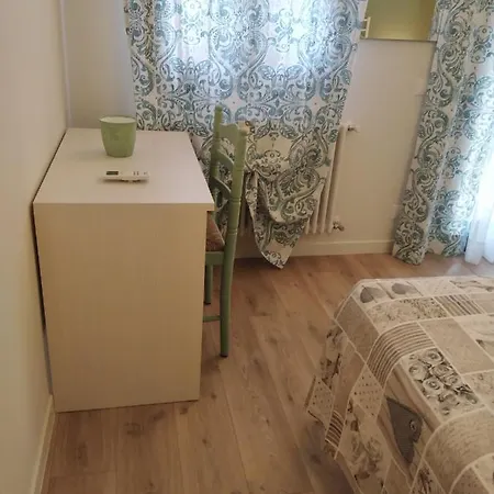 La Libellula Bed & Breakfast 3*